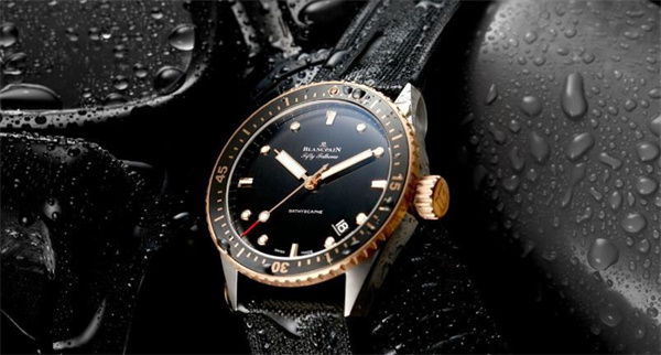 宝珀腕表走慢了处理技巧深度解析（常见问题解决方法与保养建议）（图）