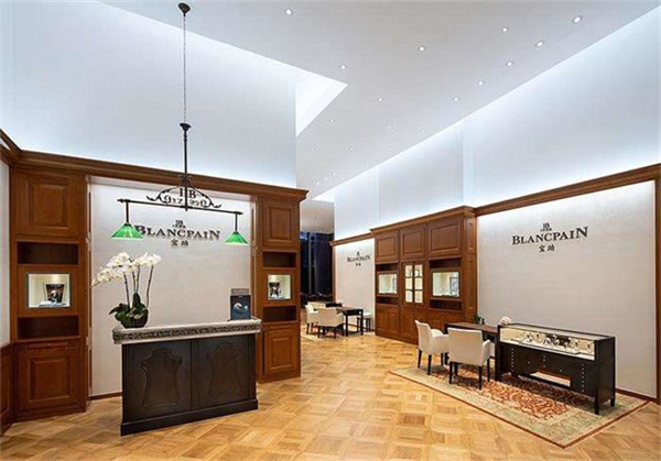 宝珀进灰了处理方法盘点(图) 宝珀进灰了处理方法盘点(图)