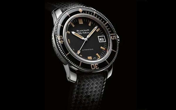 宝珀手表进水了解决办法盘点(图) 宝珀手表进水了解决办法盘点(图)