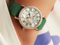 宝珀表面玻璃划痕